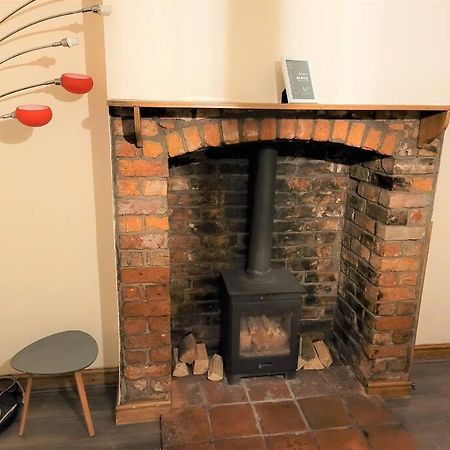Nice 4-Bedroom Vacation Home With Indoor Fireplace Веллингтон Экстерьер фото